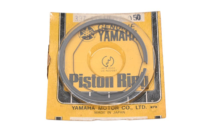 New OEM Yamaha 397-11610-22-00 Piston Ring Kit NOS