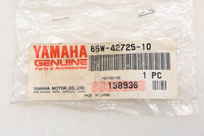 New OEM Yamaha 65W-42725-10-00 Grommet NOS