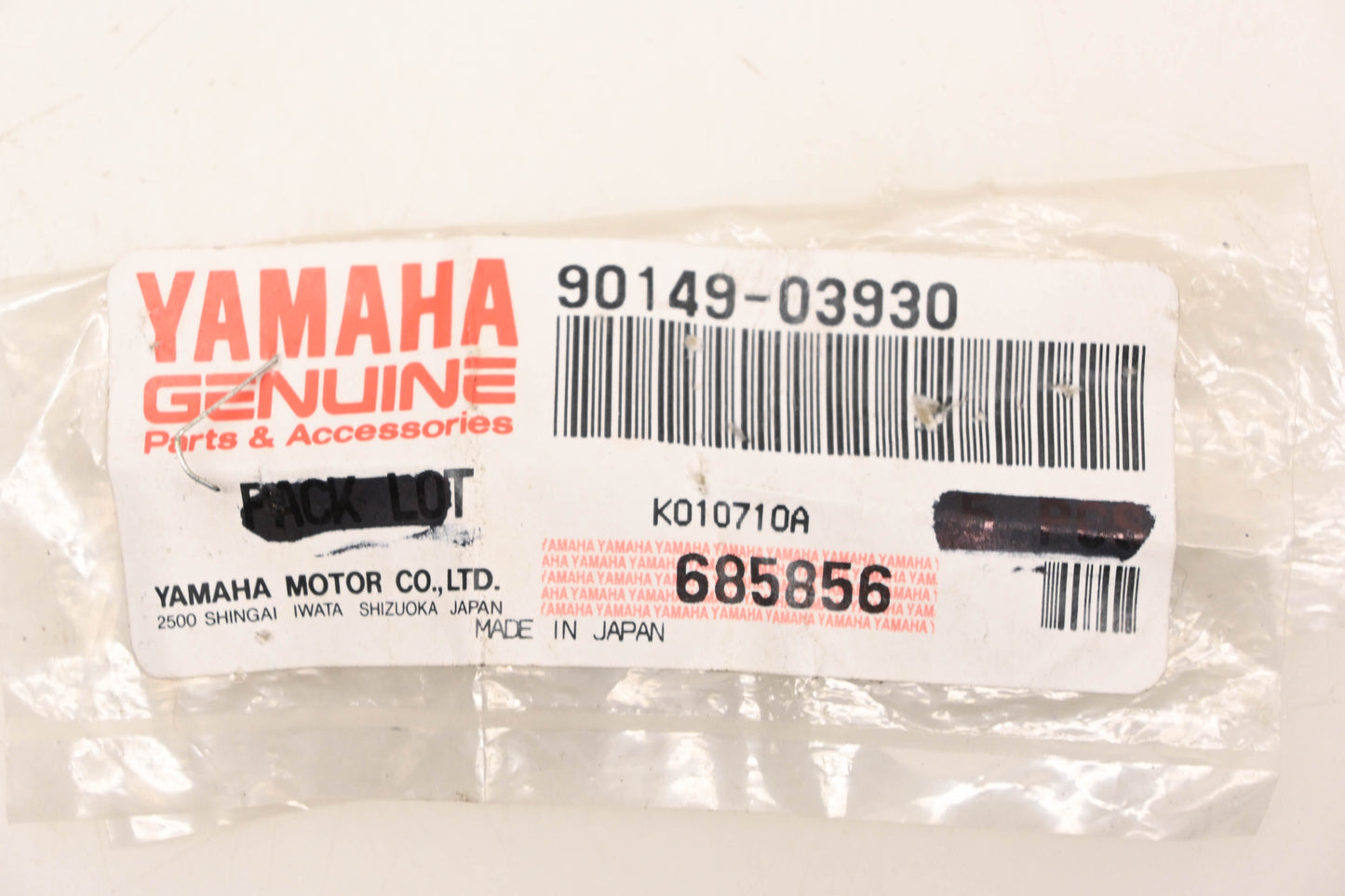 New OEM Yamaha 90149-03930-00 Pan Head Screws Qty 3 NOS