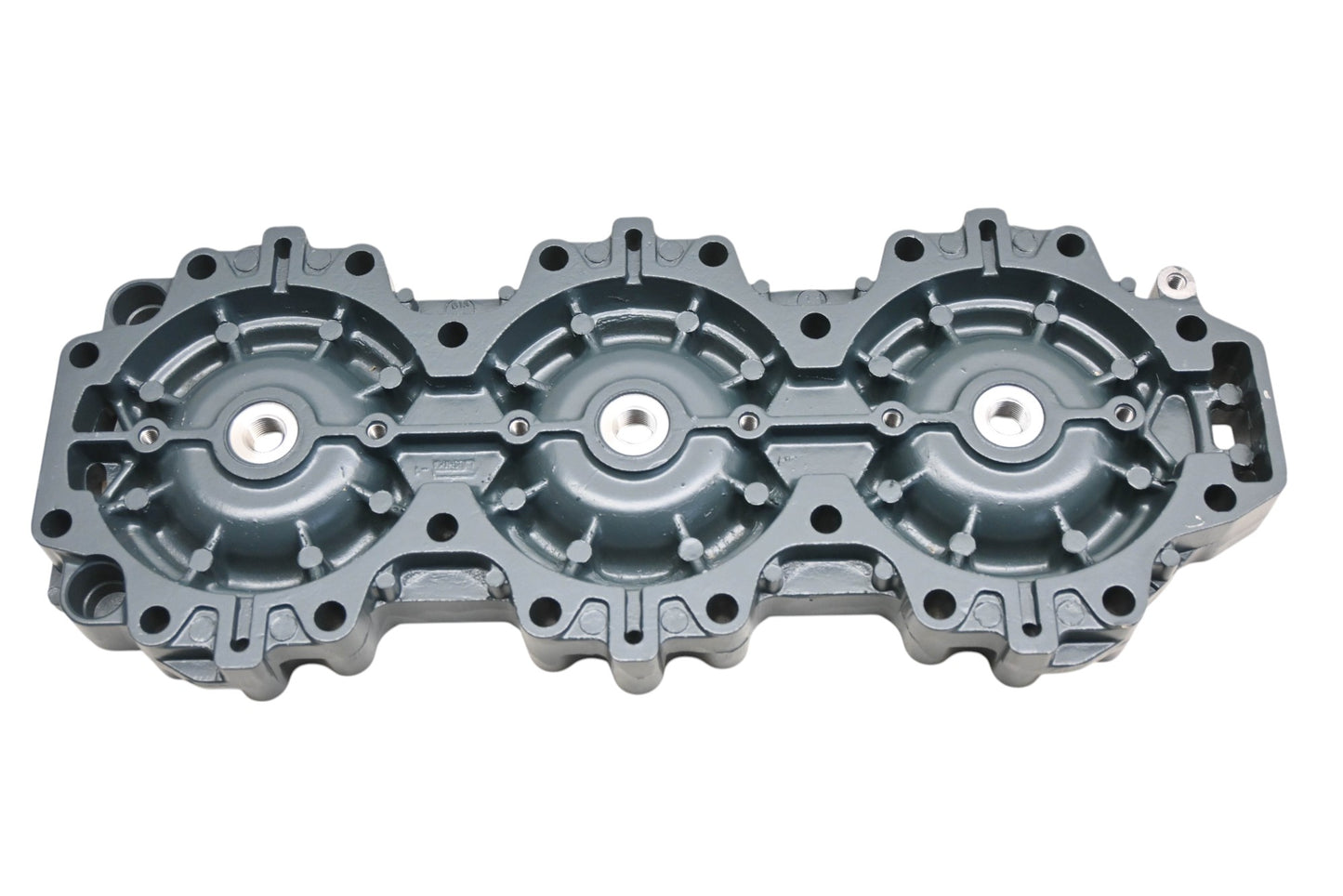 New OEM Yamaha 61A-11111-00-94 Cylinder Head NOS