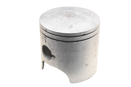 New OEM Yamaha 6E9-11631-00-96 Piston STD NOS