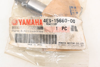New OEM Yamaha 4ES-15660-00-00 Starter Kick Axle Assembly NOS