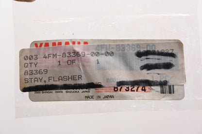 New OEM Yamaha 4FM-83369-00-00 Flasher Stay NOS