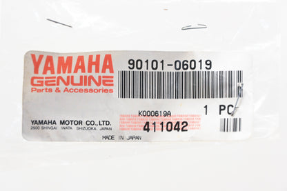 New OEM Yamaha 90101-06019-00 Hex Bolt NOS