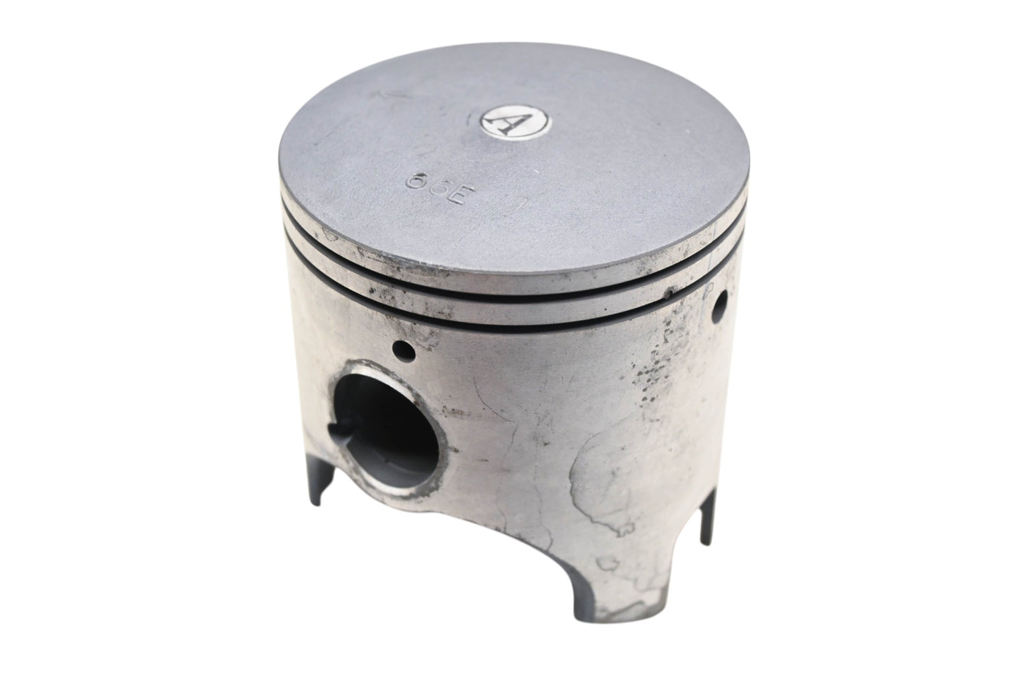 New OEM Yamaha 66E-11631-01-A0 Piston STD NOS