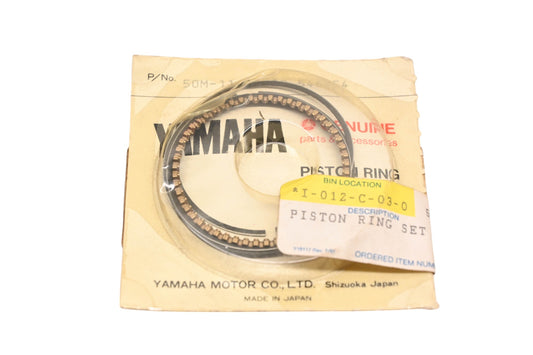 New OEM Yamaha 50M-11610-20-00 Piston Ring Kit NOS