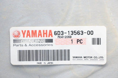 New OEM Yamaha 6D3-13563-00-00 Oil Pump Gasket NOS