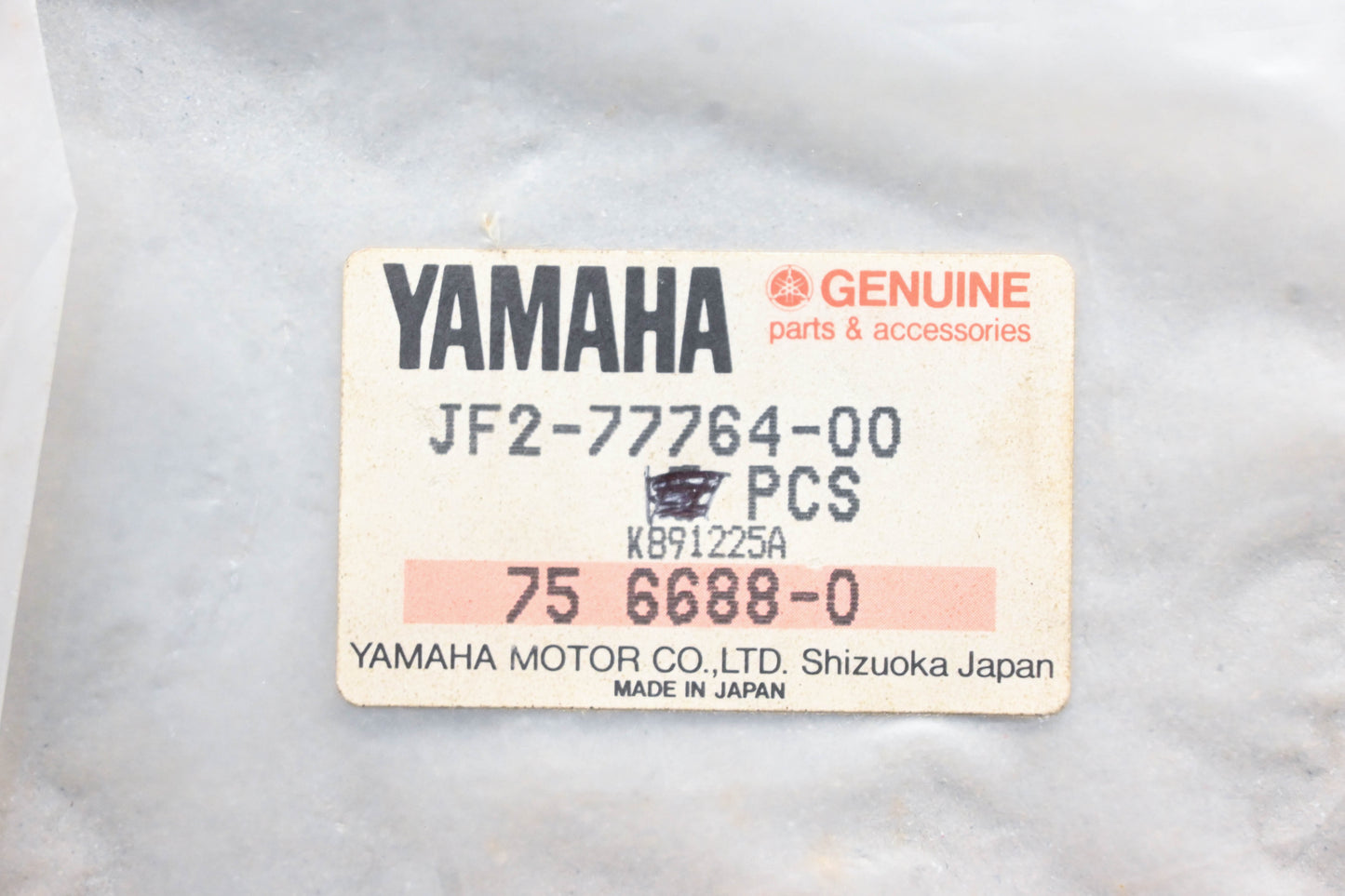 New OEM Yamaha JF2-77764-00-00 Warning Label Decal NOS