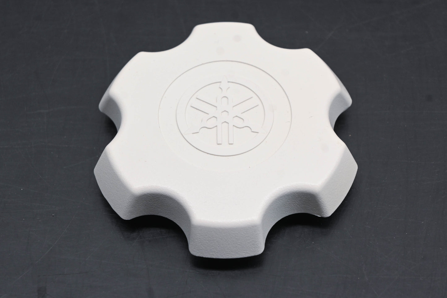 New OEM Yamaha EU0-67831-32-00 White Fuel Tank Cap NOS