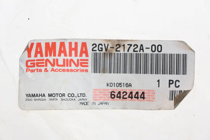 New OEM Yamaha 2GV-2172A-00-00 Right Side Cover Panel NOS