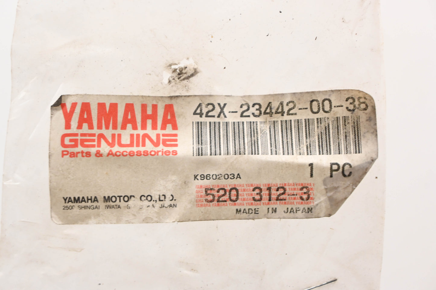 New OEM Yamaha 42X-23442-00-38 Handlebar Lower Holder NOS