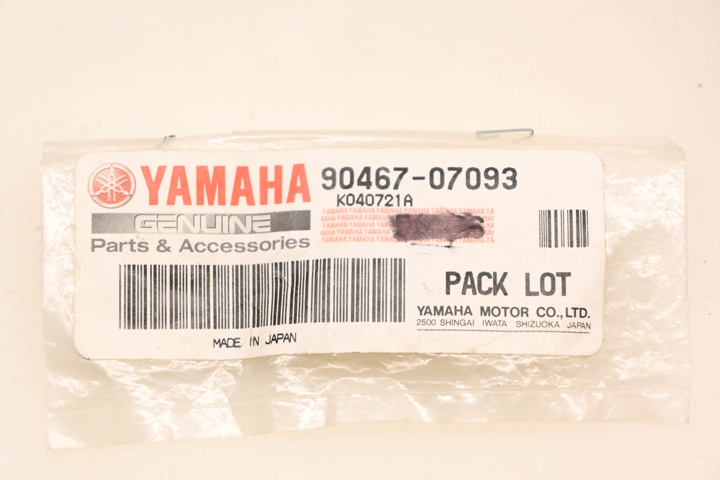 New OEM Yamaha 90467-07093-00 Scissor Clip NOS