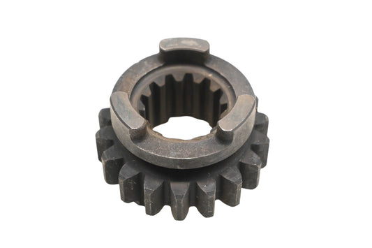 New OEM Yamaha 5CU-17131-00-00 Pinion 3rd Gear NOS