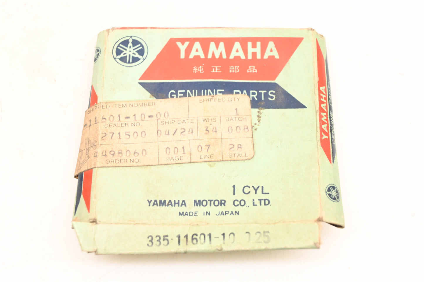 New OEM Yamaha 335-11601-10-00 Piston Ring Kit NOS