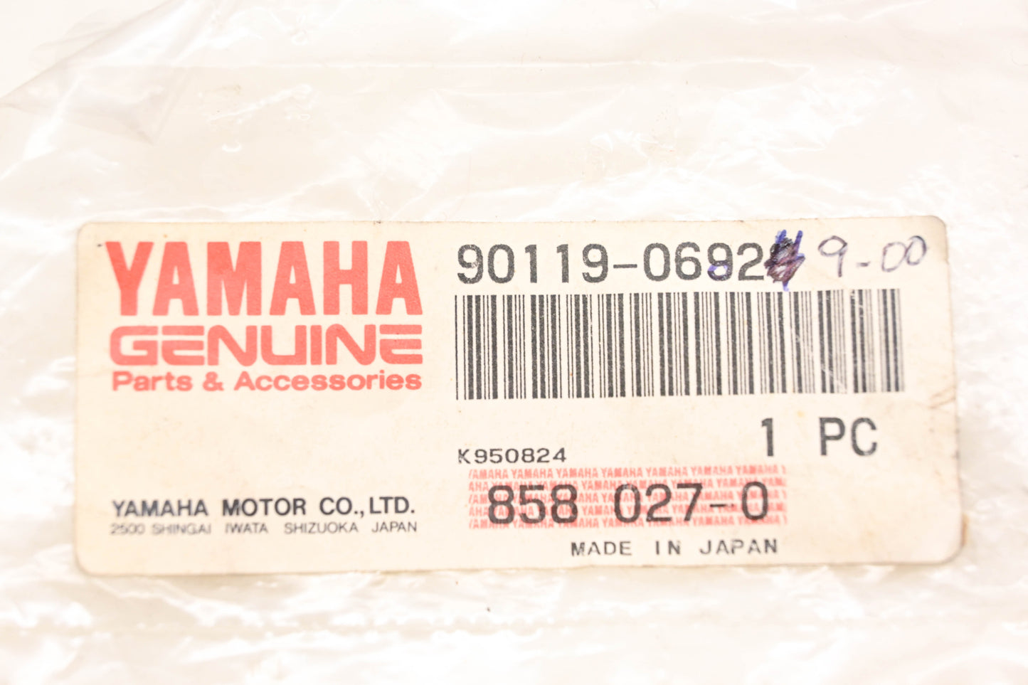 New OEM Yamaha 90119-06929-00 Hex Bolt With Washer 6-1.0 x 30mm NOS