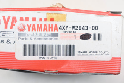 New OEM Yamaha 4XY-W2843-00-00 Saddlebag Lock Assembly NOS