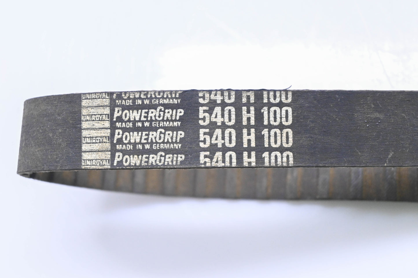 Uniroyal 540H100 Cogged Belt NOS