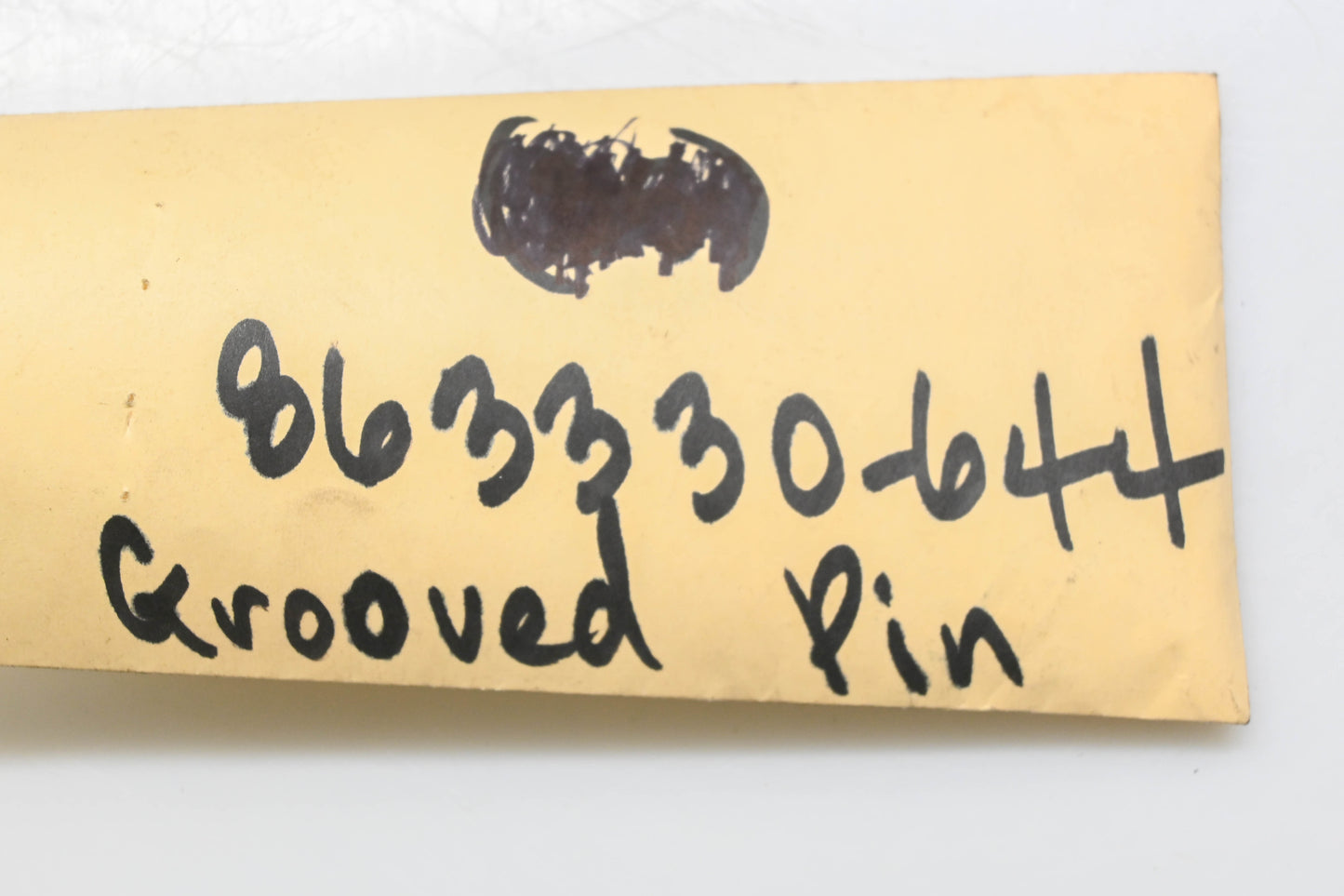 Aftermarket 863330-644 5/8" X 1/8" Grooved Pins Qty 7 NOS