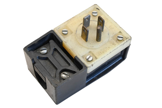 Hubbell 8411-C, 8411, 8416 Straight Blade Plug Kit