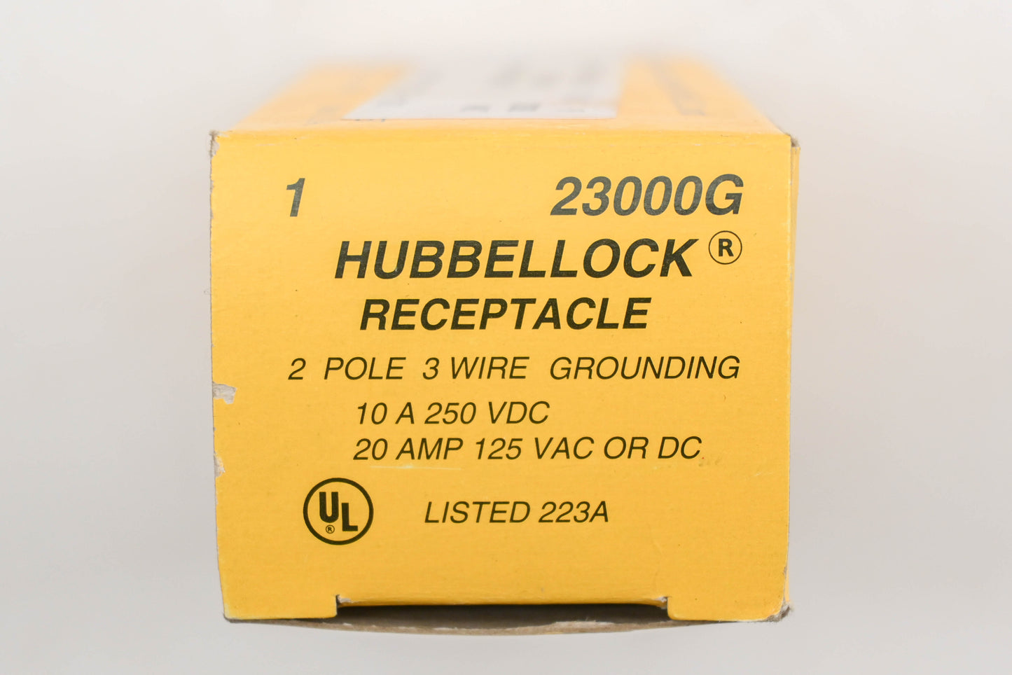 Hubbell 23000G Grounded Locking Receptacle Kit NOS