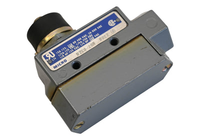 Micro Switch BZE6-2RN 15A-125/250/480V Switch NOS