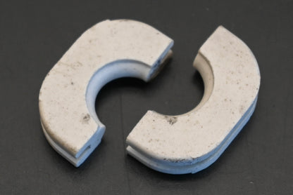 Chromalox 032-013454-001 Insulator Bushings Qty 2 NOS