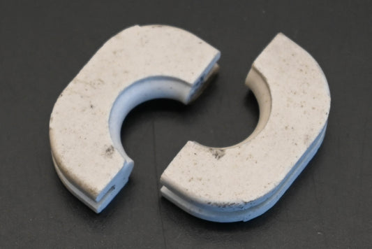 Chromalox 032-013454-001 Insulator Bushings Qty 2 NOS