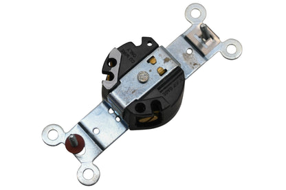 Hubbell 4760 15A-277V Twist Lock Receptacle Assembly NOS