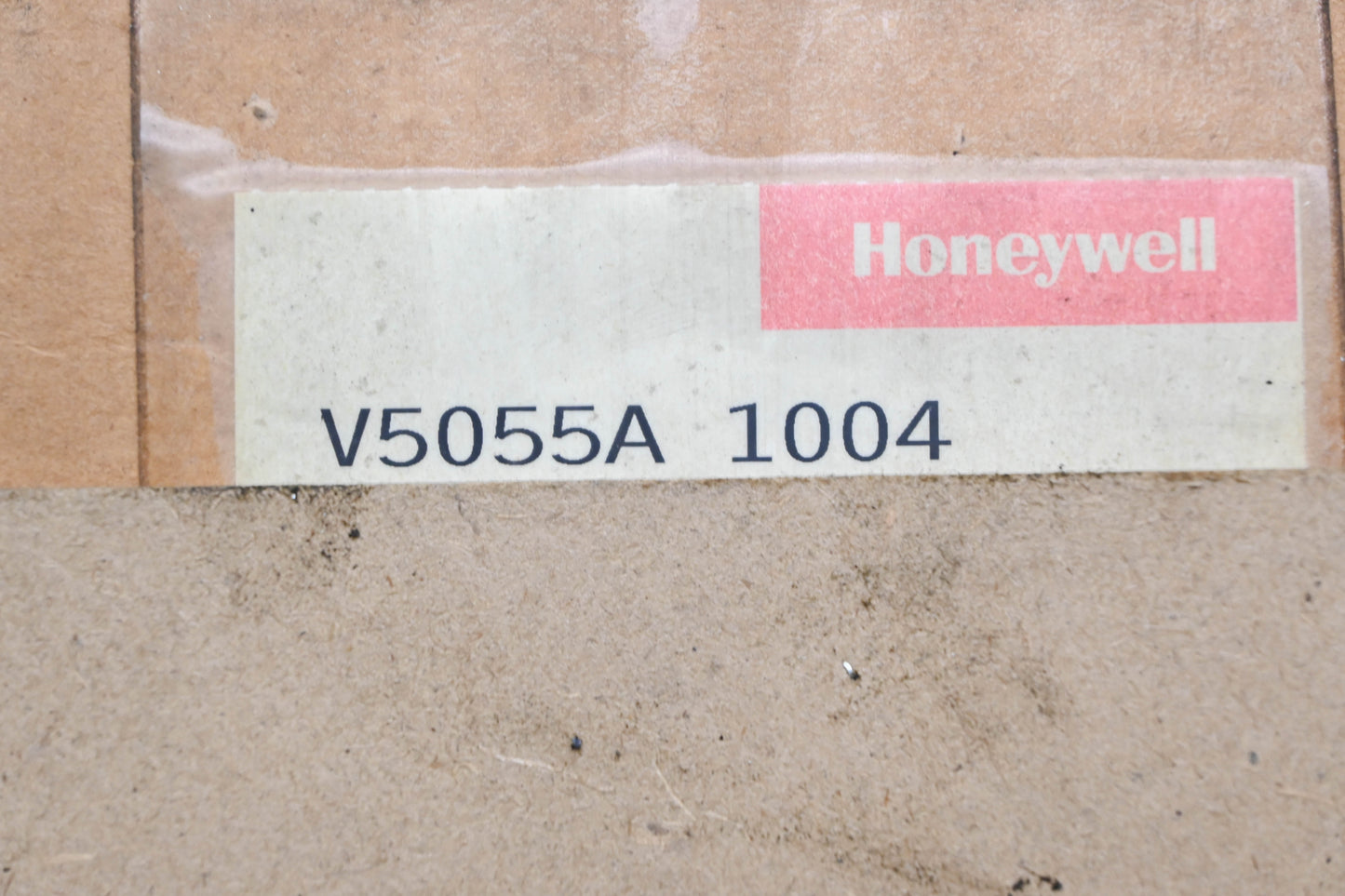 Honeywell V5055A-1004 Fluid Power Gas Valve NOS