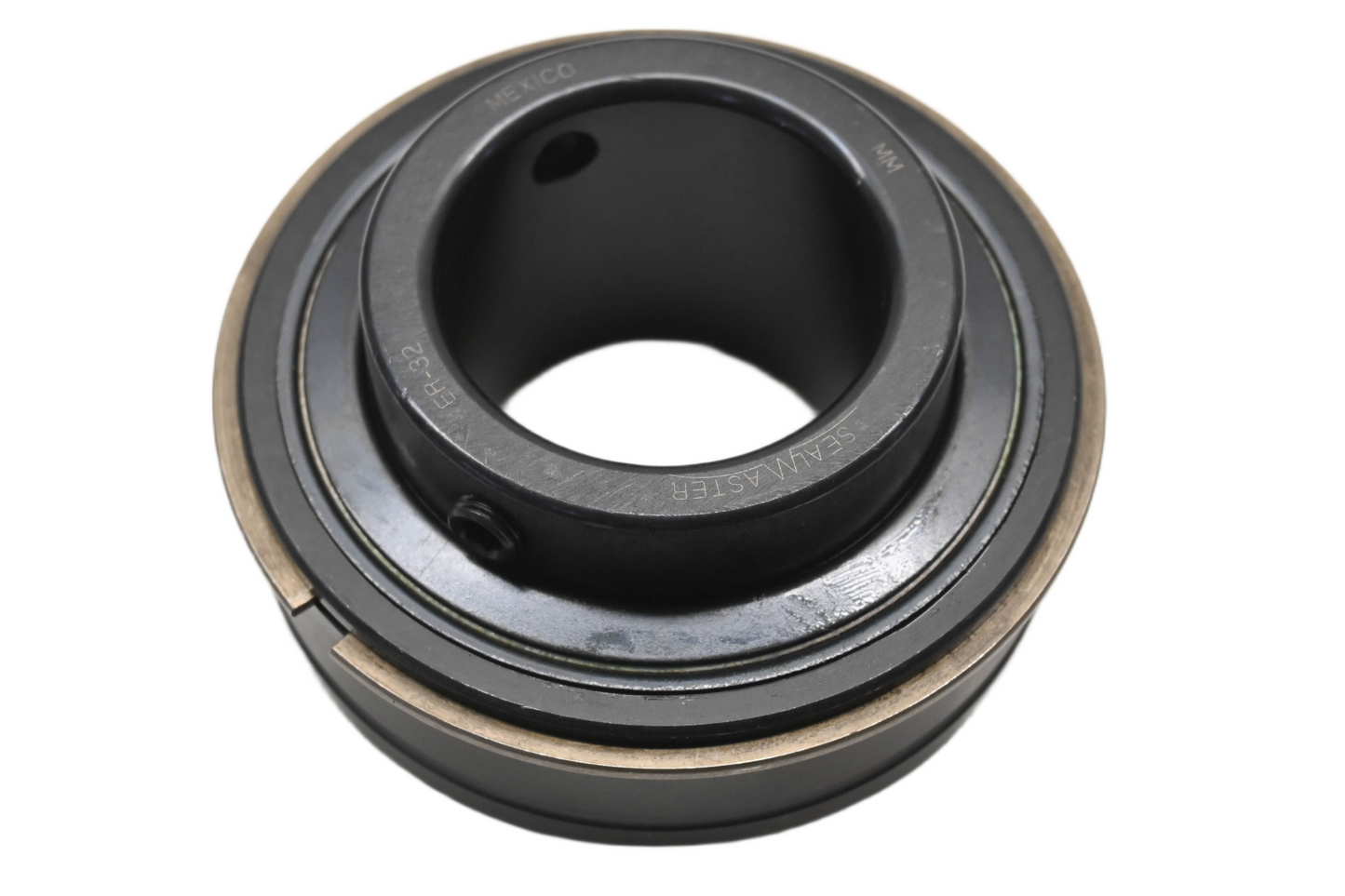 SealMaster 701079, ER-32 2" Ball Bearing NOS