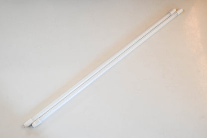 MaxLite L12.5T8SE435-CG 4FT 12.5W 120-277V LED Bulbs Qty 2 NOS