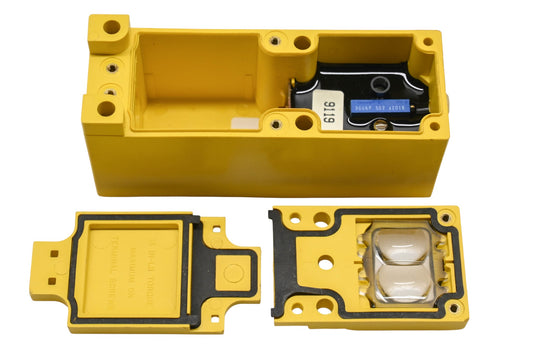 Banner 17484, 2SBDX1 Photoelectric Scanner Block Kit NOS
