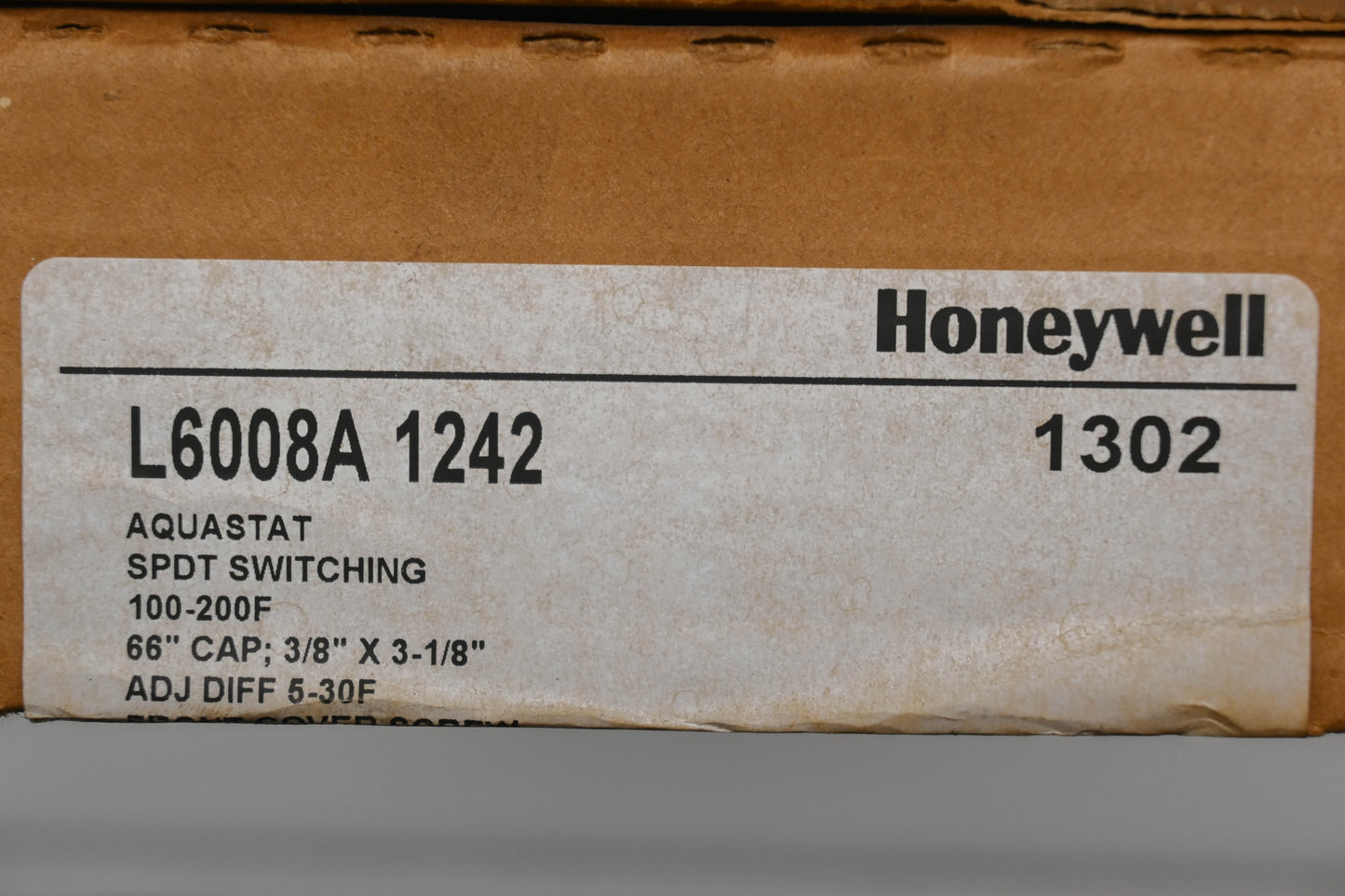 Honeywell L6008A 1242 100-240�F Aquastat Controller NOS