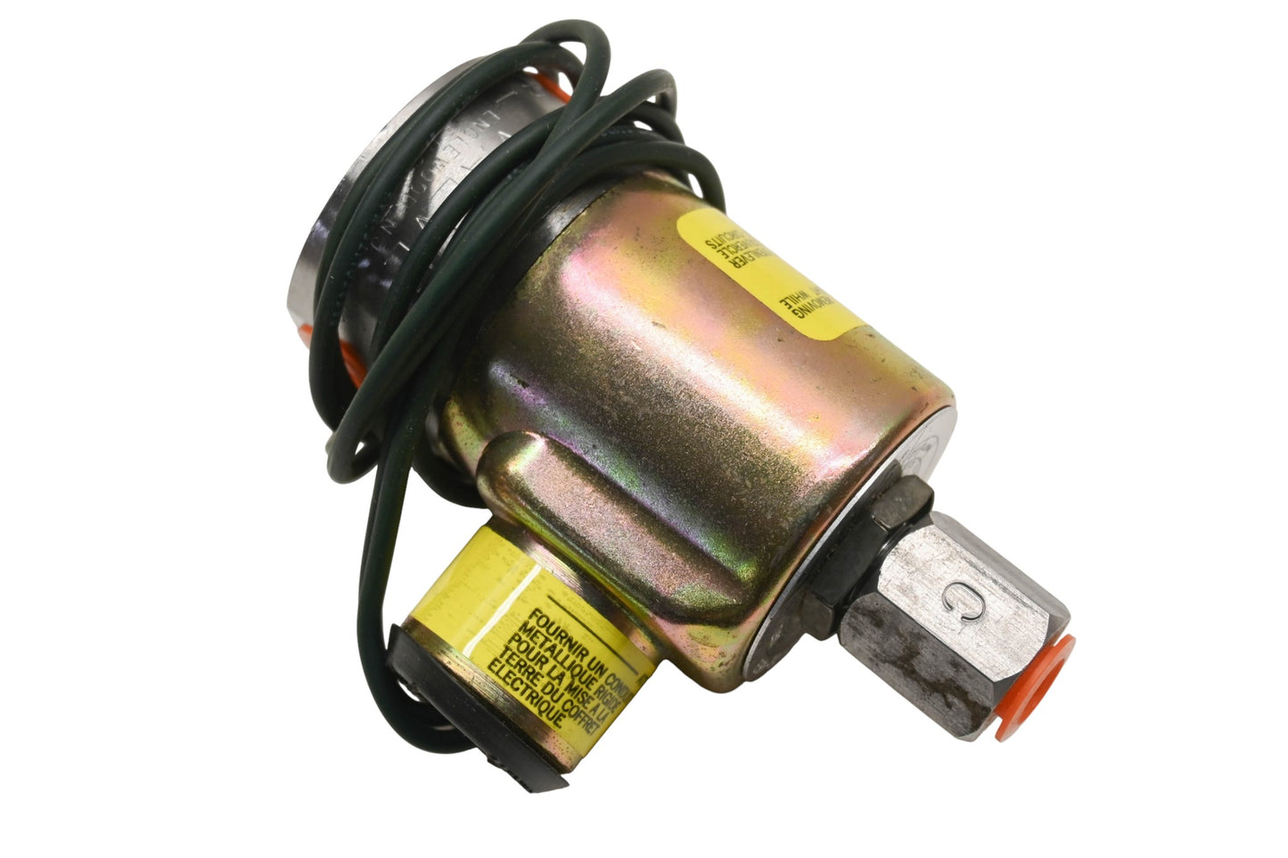 Versa ESM-3202-43-H2-120V60 3 Way Solenoid Valve NOS