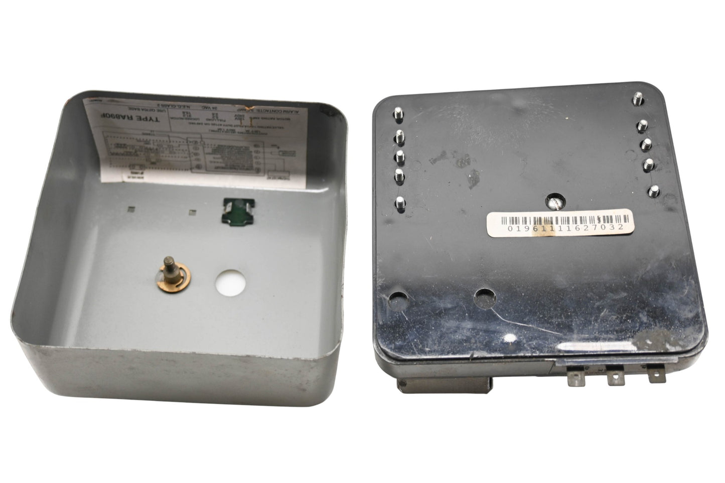 Honeywell RA890F 1270 Protectorelay Burner Flame Control Assembly
