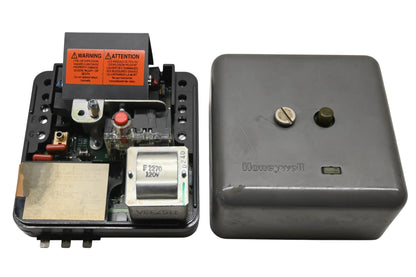 Honeywell RA890F 1270, RA890F1270 Protectorelay Burner Flame Control Assembly