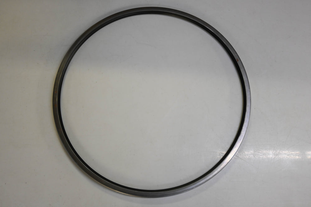 SKF 3000560 30" x 32" x 7/8" Oil Seal NOS