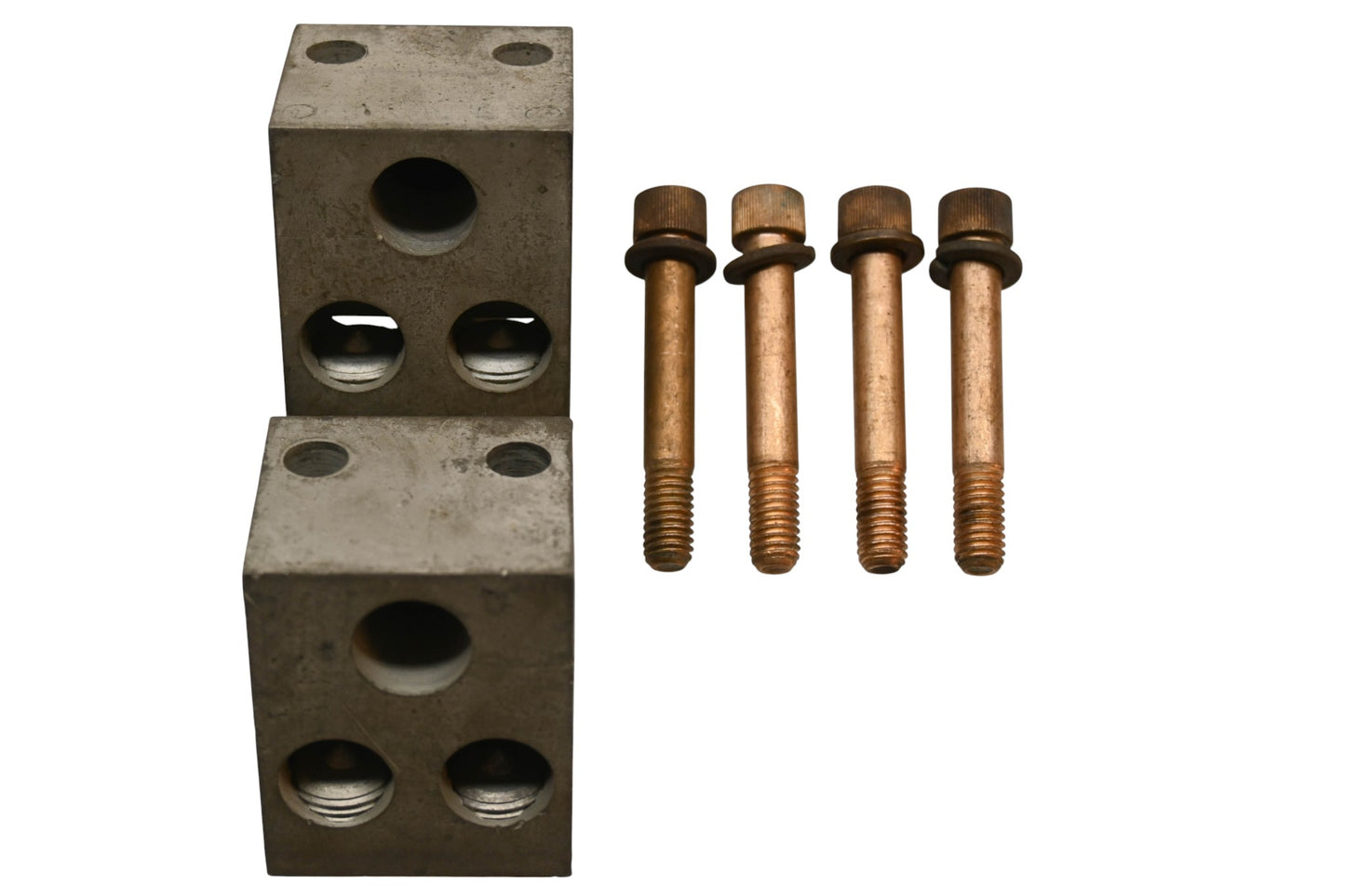 ITE TA3-K350 Circuit Breaker Terminal Lug Kit Qty 2