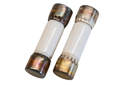 Bussmann FWP 10, FWP-10 10A-700V Semiconductor Fuses Qty 2 NOS