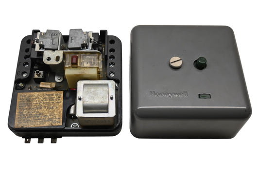 Honeywell RA890F1288 Protectorelay Burner Flame Control Assembly