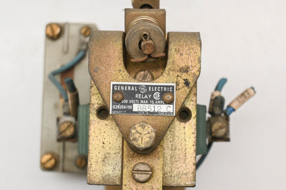 GE IC2820A100BB512C 10A-600V Relay Assembly