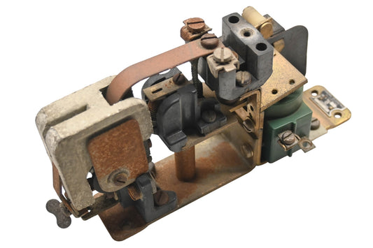 GE IC28001608H2H 5A-600V Relay Assembly