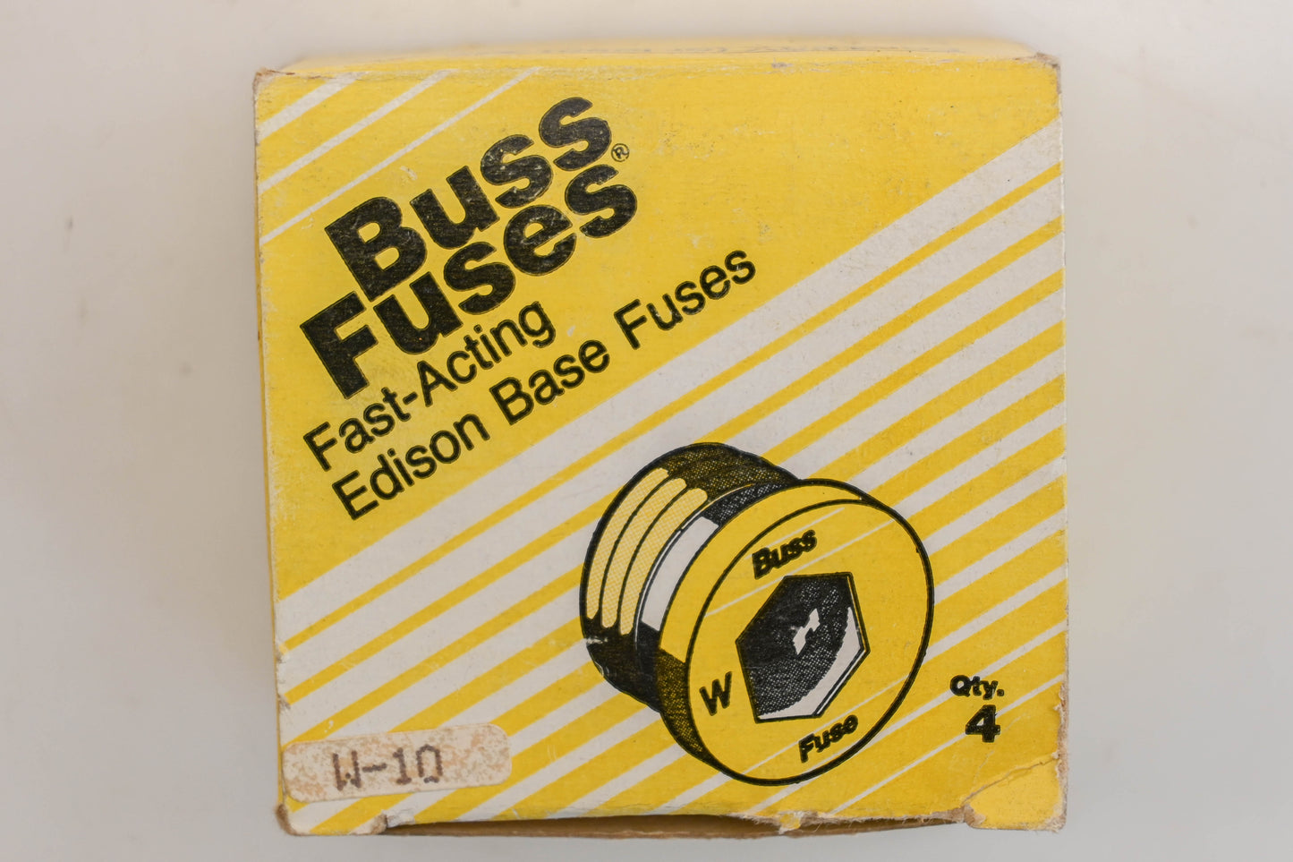 Bussmann W10, W-10 10A-125V Plug Fuse Kit Qty 4 NOS