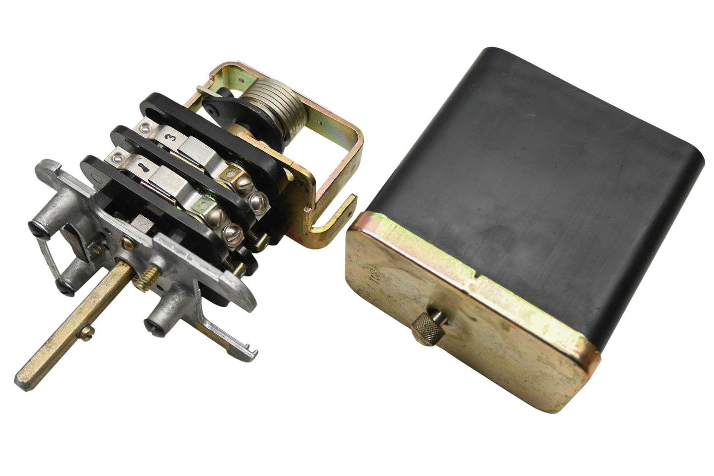 GE 16SB9BB300SUS2Y Rotary Switch Kit NOS