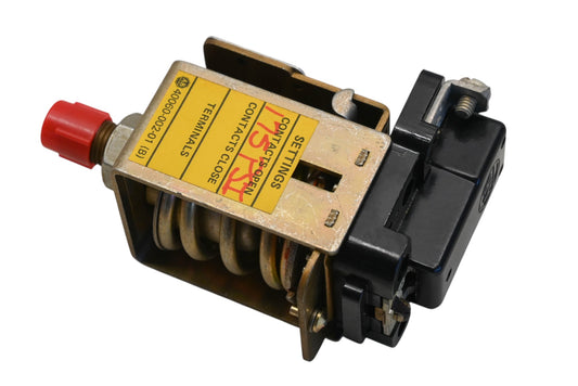 Allen Bradley 836-H33-XNAS Pressure Control Switch NOS