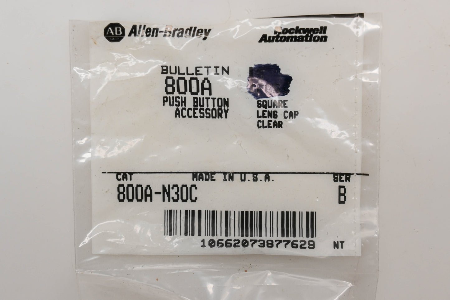 Allen-Bradley 800A-N30C Clear Square Lens Cap NOS