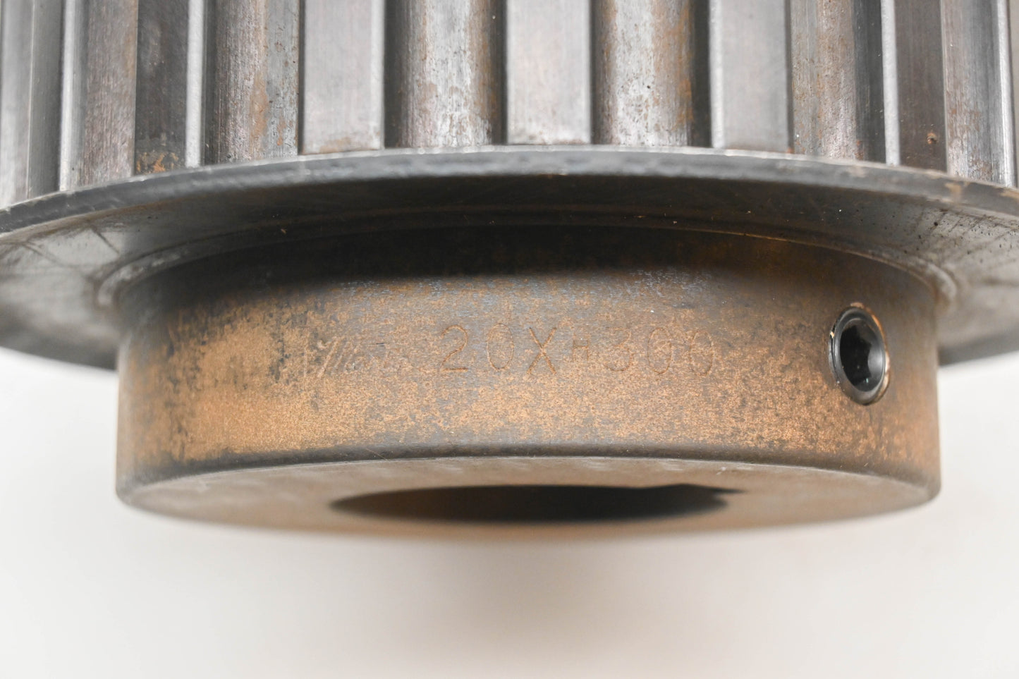 Martin 20XH300 2-3/4" x 5-5/8" x 4-5/8" 20T Timing Belt Pulley