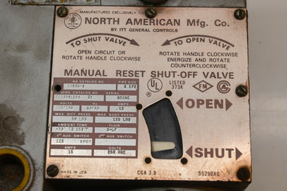 General Controls 1520G-3, V116BH115B 1-1/2" 50PSI Manual Reset Safety Shut-Off Valve