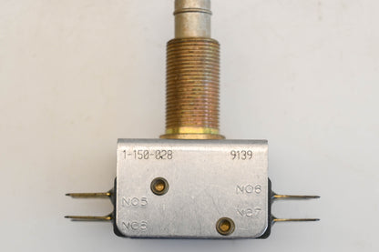 Micro Switch USA 1-150-028 Micro Push Button Switch fits Raymond NOS