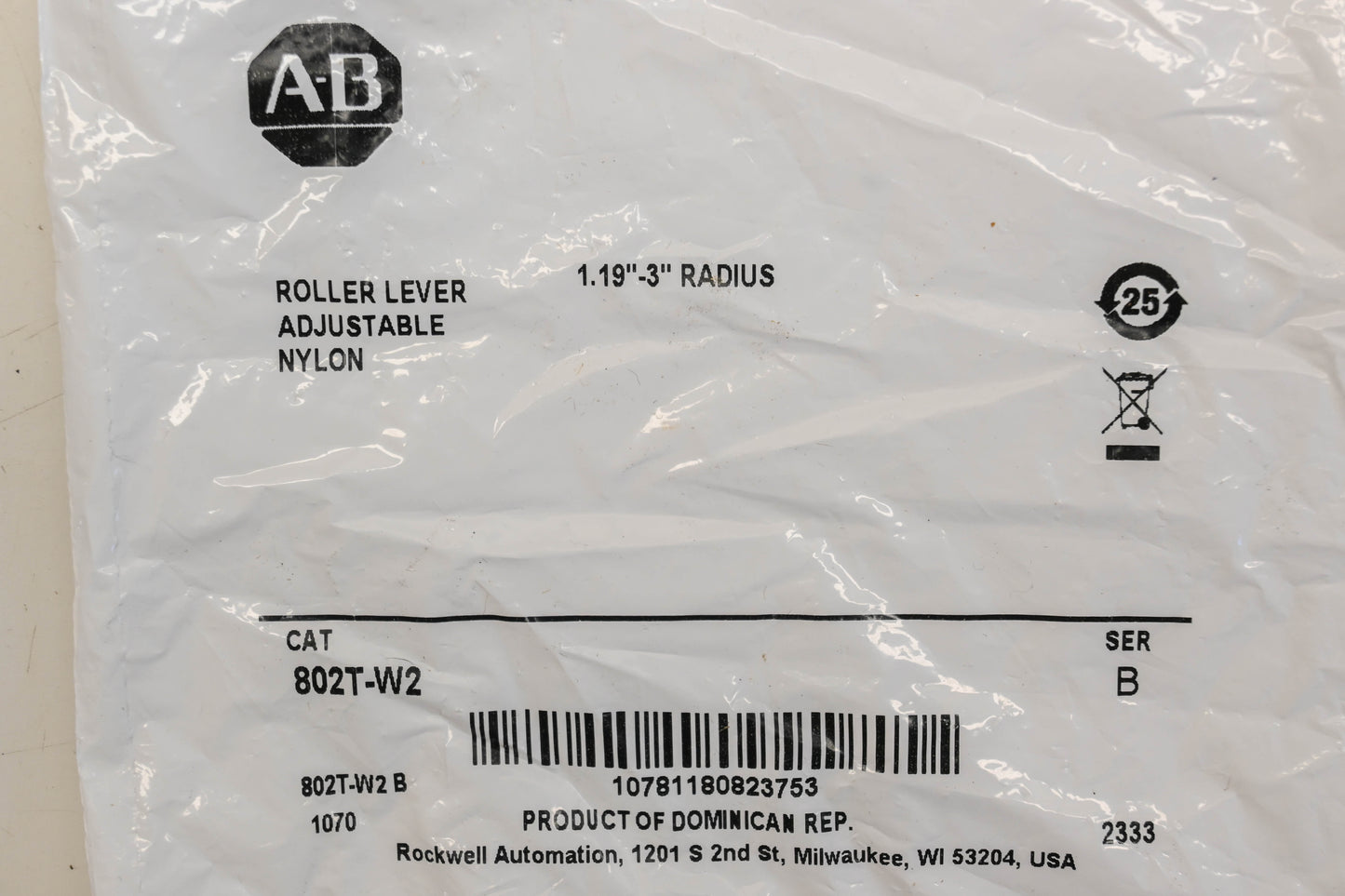 Allen Bradley 802T-W2 1.19"-3" Adjustable Nylon Roller Lever NOS